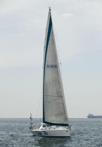Deja Vu, 100% sailors. BIYC 2006 © Guy Nowell http://www.guynowell.com